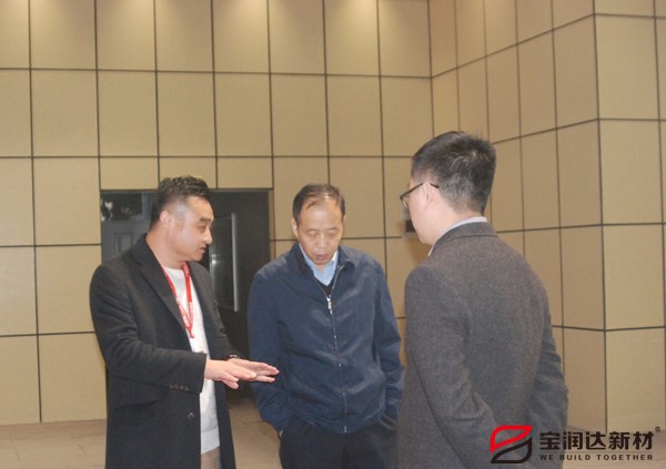 市集聚區(qū)主任來(lái)寶潤(rùn)達(dá)視察