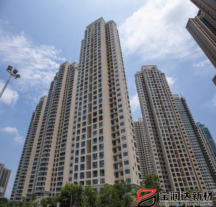 湖北武漢九龍倉月璽使用寶潤達(dá)外墻一體板